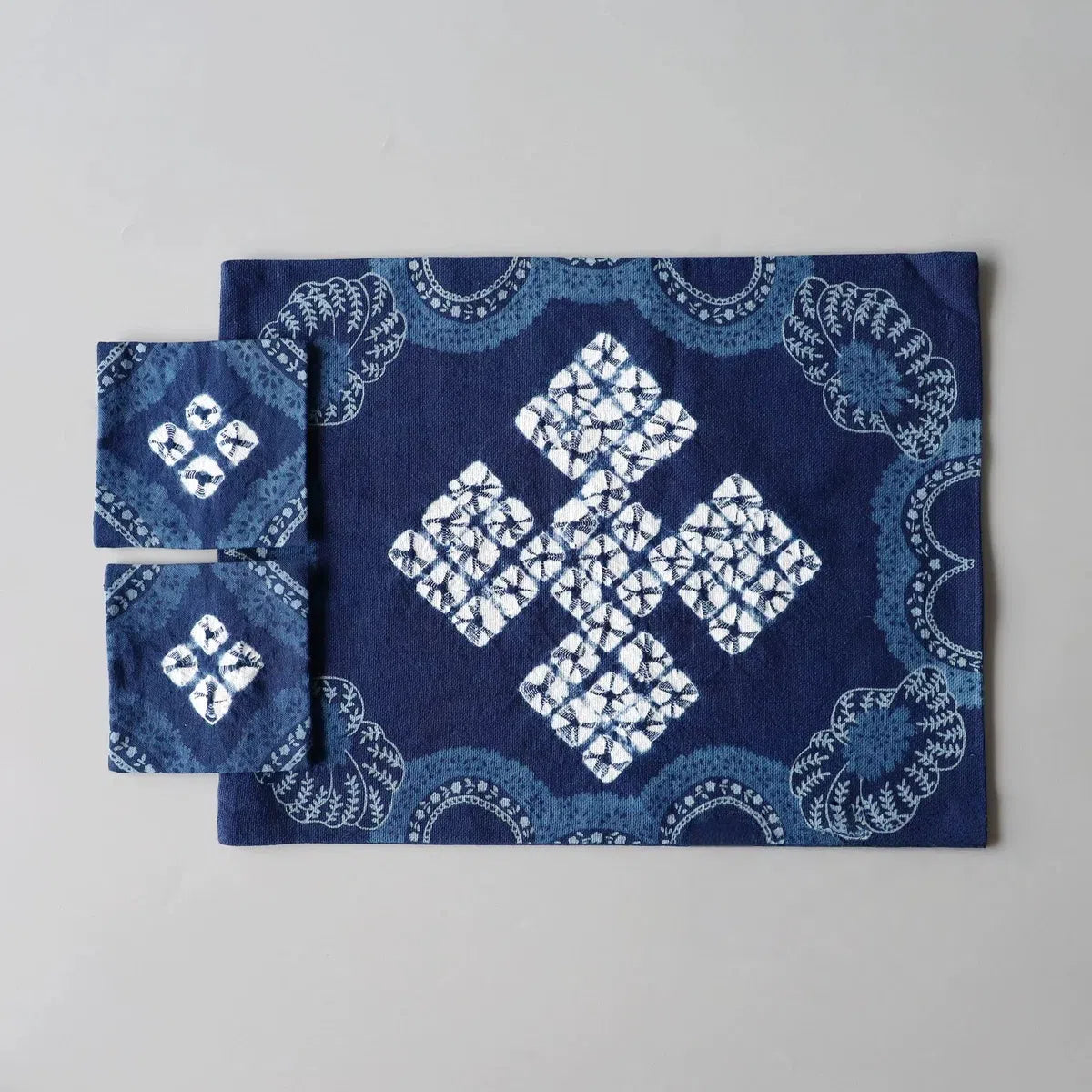 Handmade Square Tie-Dye Tea Mat Set