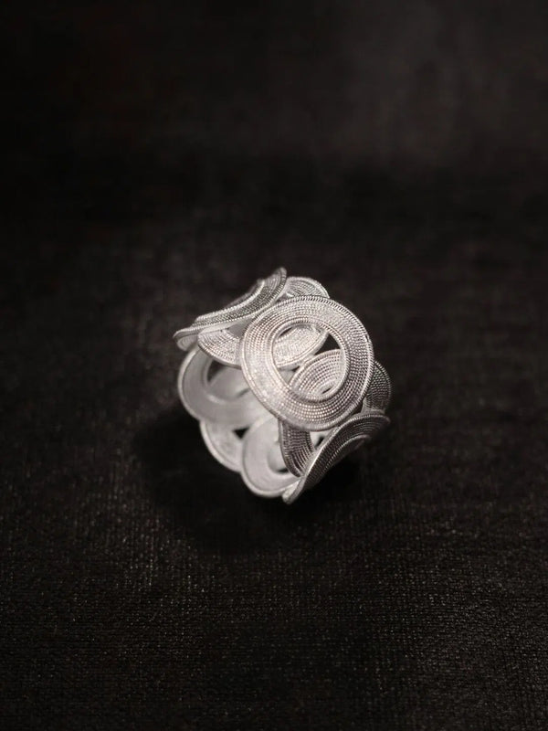 Layer Open Ring from Atelier Azuree Quan Series