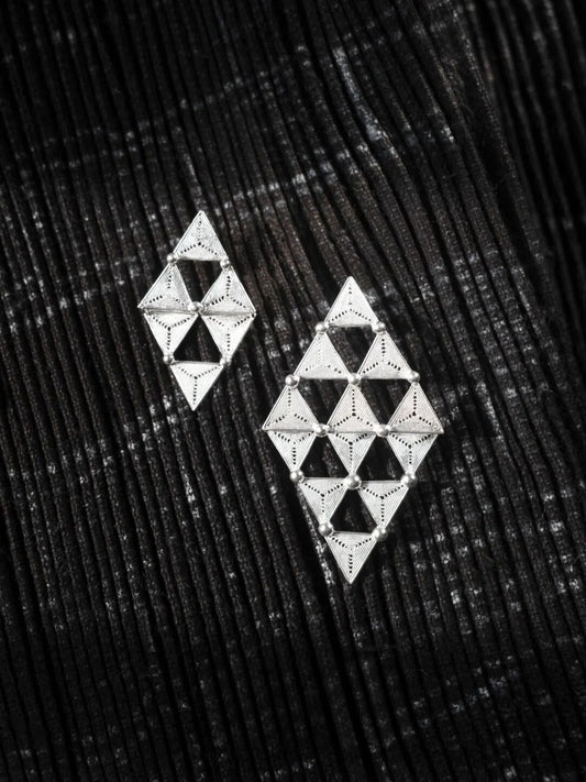 Handcrafted Miao Filigree Silver Earrings – “Rhombus”