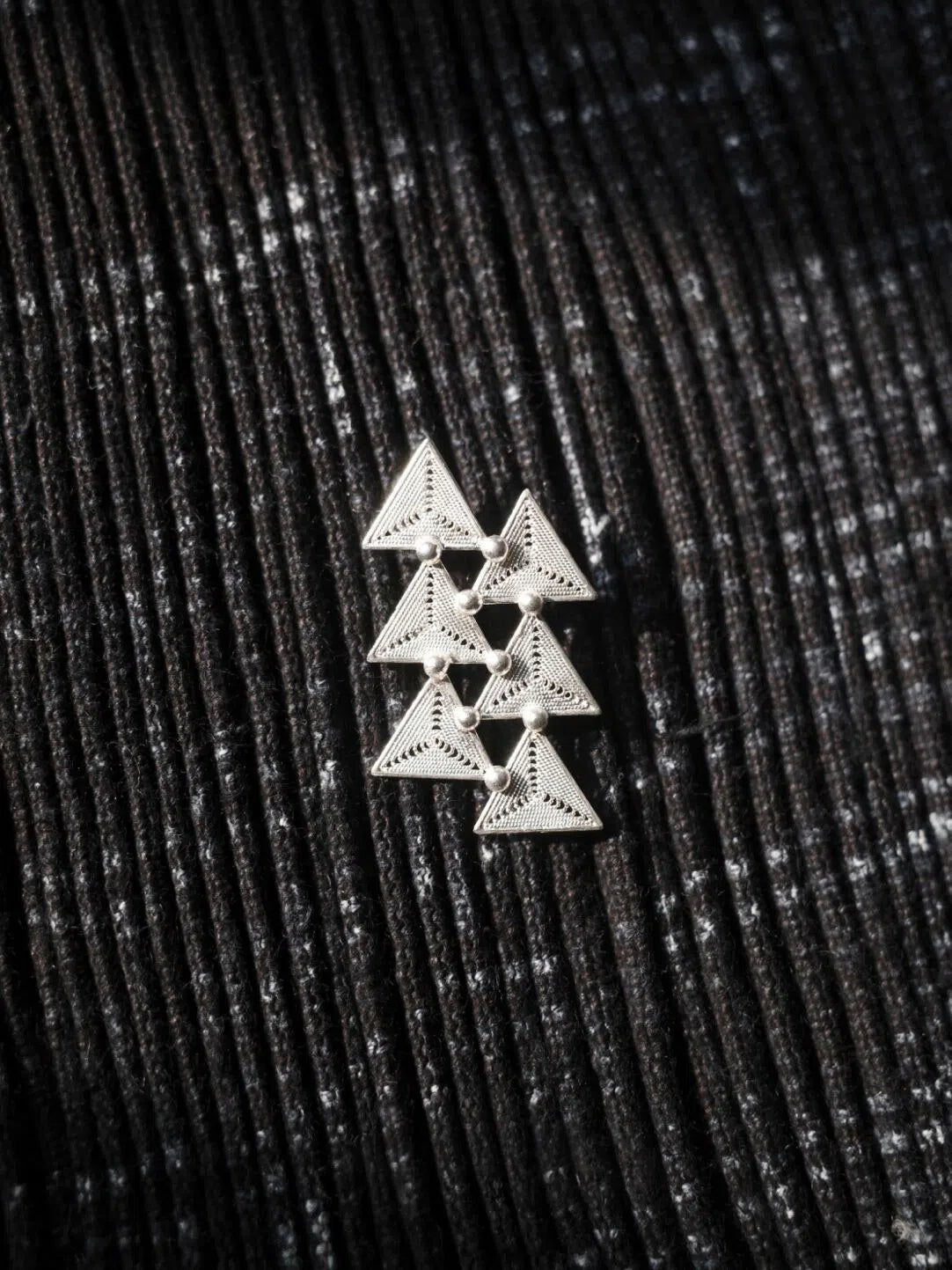 Handcrafted Miao Filigree Silver Earrings – “Arrow”